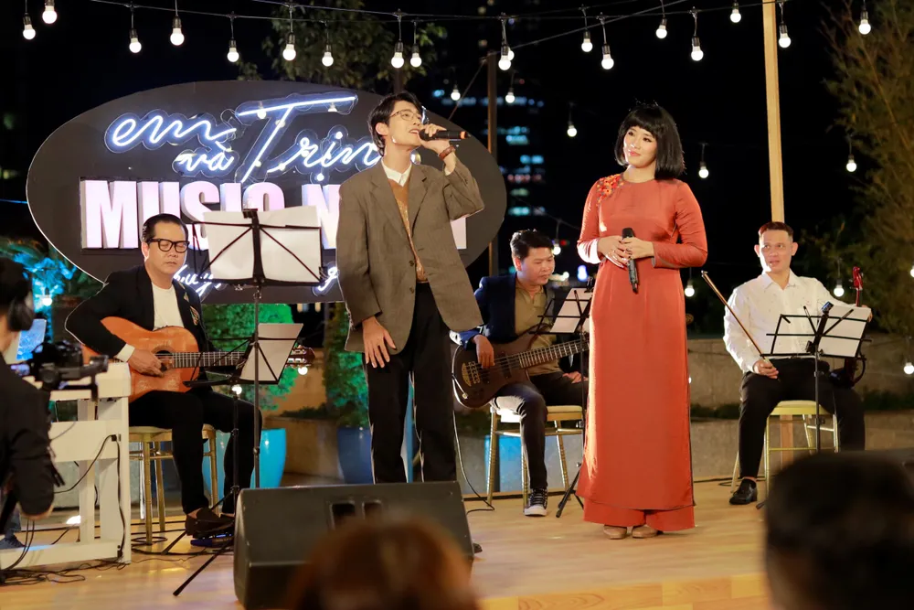 Phim "Em và Trịnh" lại hé lộ hình ảnh gây thương nhớ ảnh 6