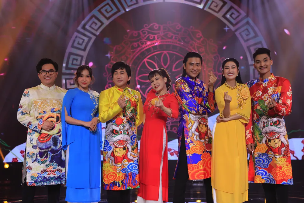 Việt Hương liên tiếp ra mắt dự án mới ảnh 1