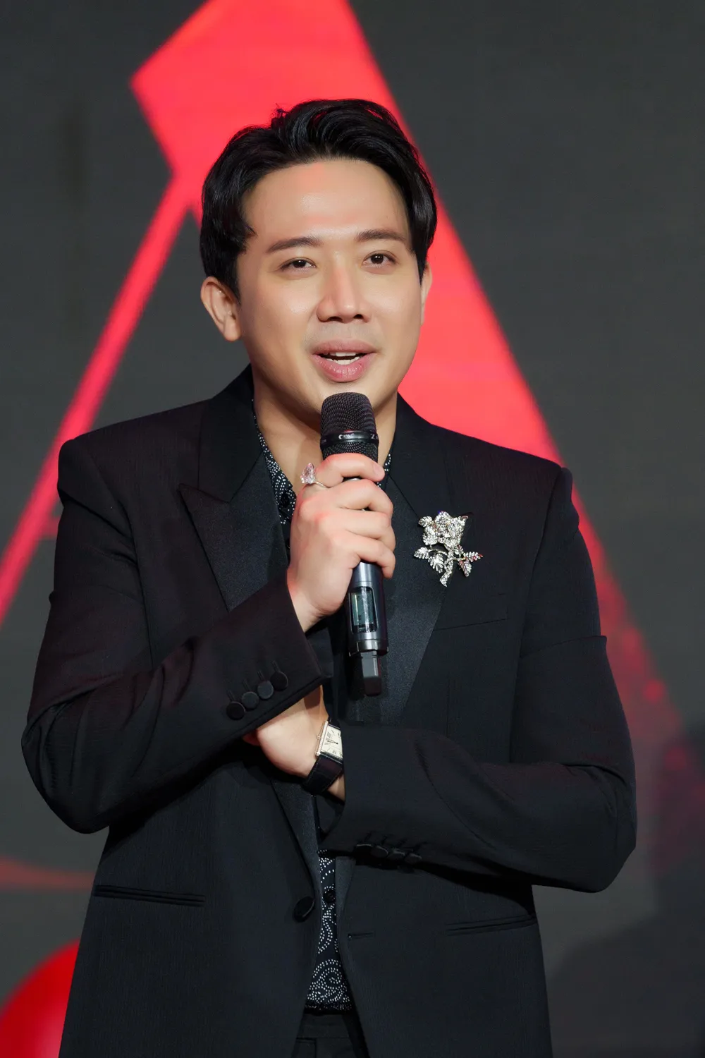 Trấn Thành “chi bạo” cho phim Tết 2023 ảnh 1