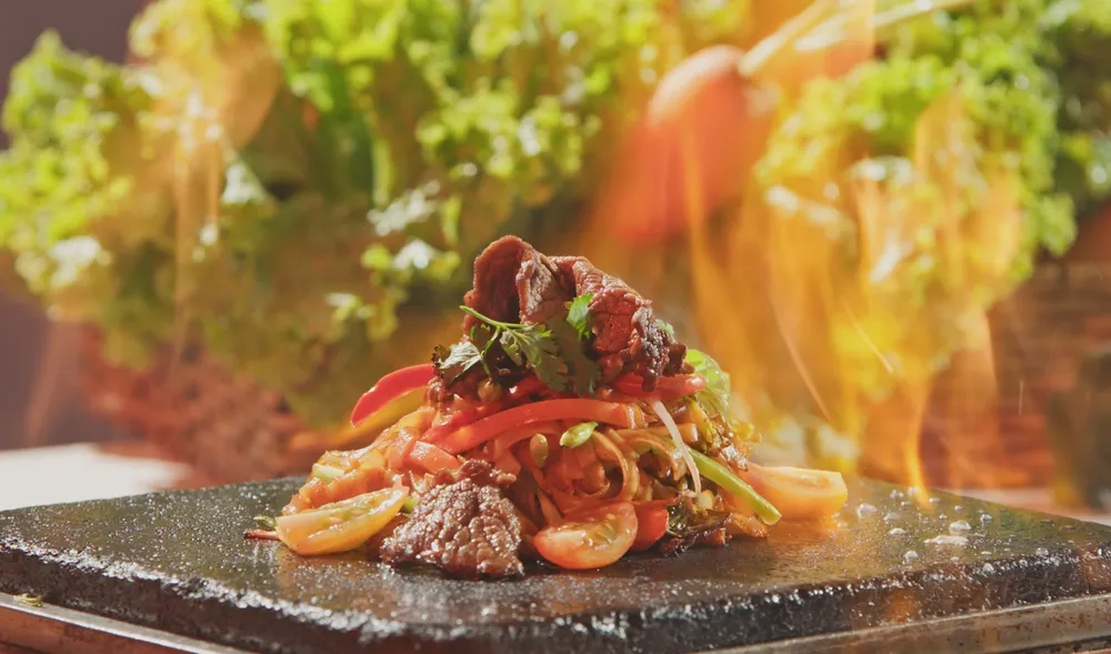 Phim ẩm thực Việt có món ăn giá 50 triệu đồng ảnh 2