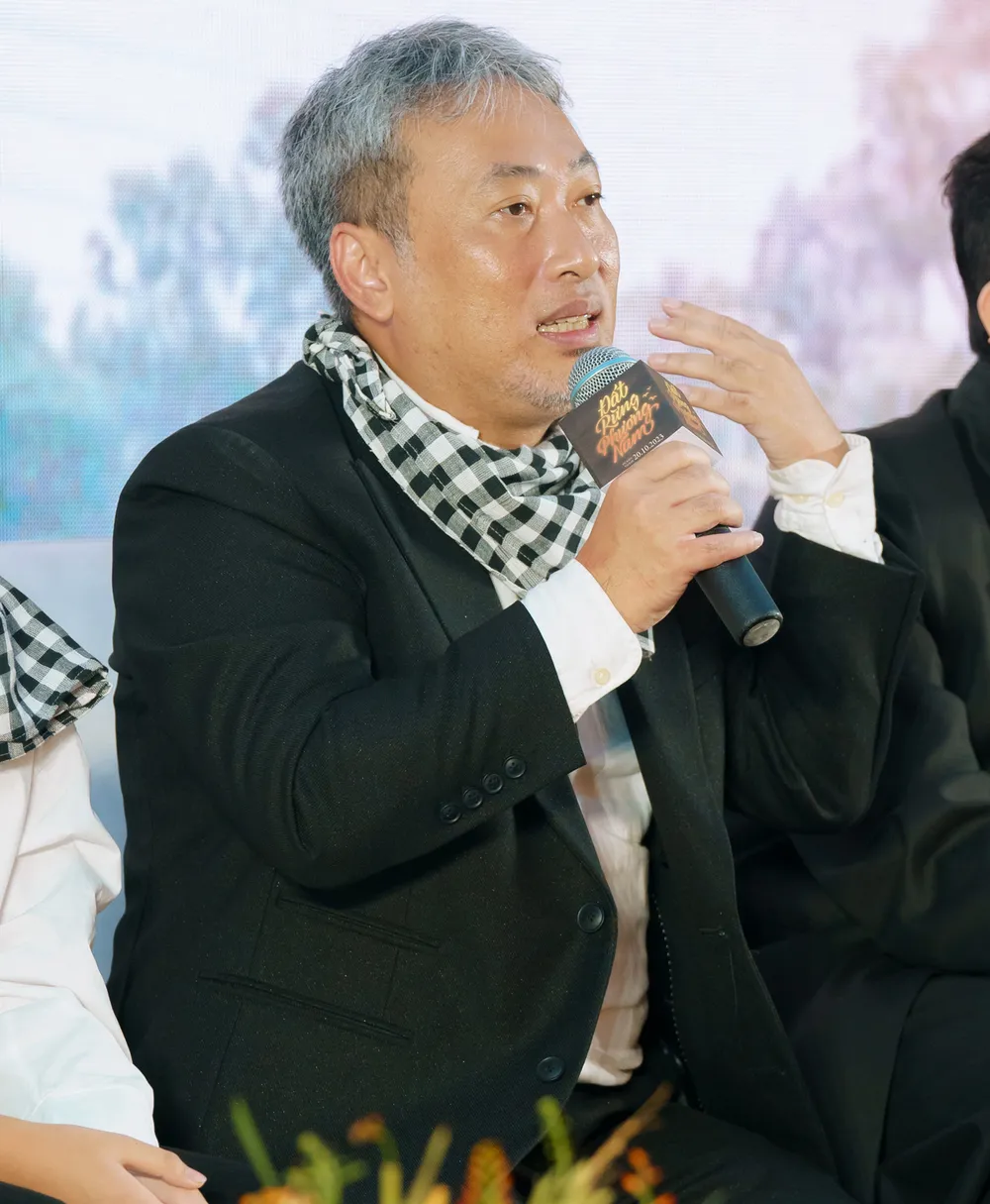 Theo đạo diễn Nguyễn Quang Dũng, nếu không được hỗ trợ, kinh phí sản xuất phim có thể lên đến con số trăm tỷ