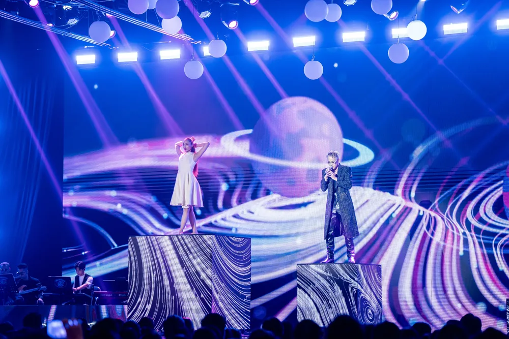 Hà An Huy trên sân khấu chung kết Vietnam Idol 2023 Hà An Huy trên sân khấu chung kết Vietnam Idol 2023