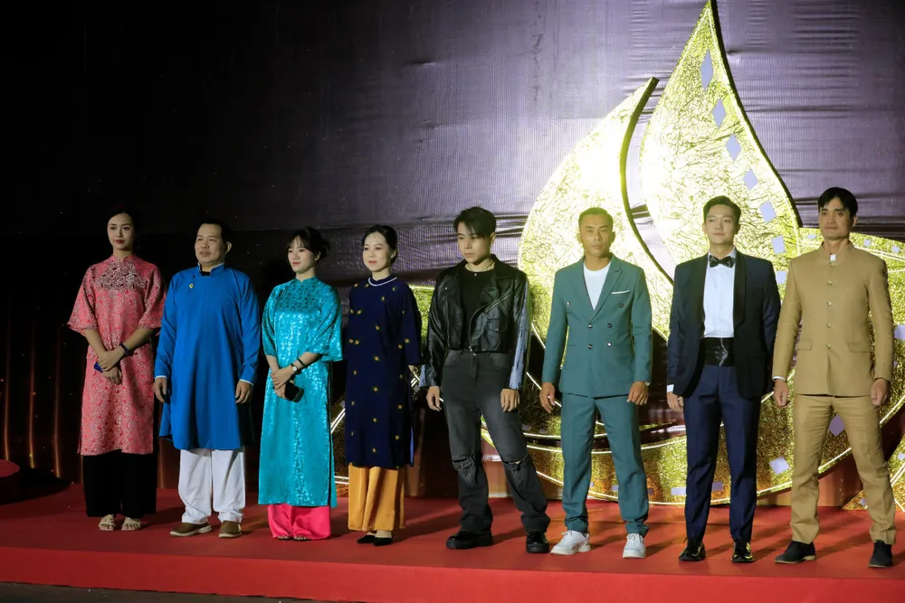 Đoàn phim 578: Phát đạn của kẻ điên. Ảnh: ĐOÀN KIÊN