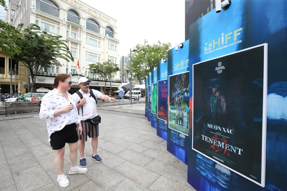 khai mac trien lam 10.jpg