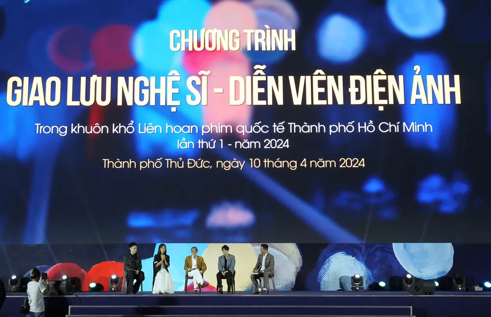 giao luu nghe si cinepark 5.jpg