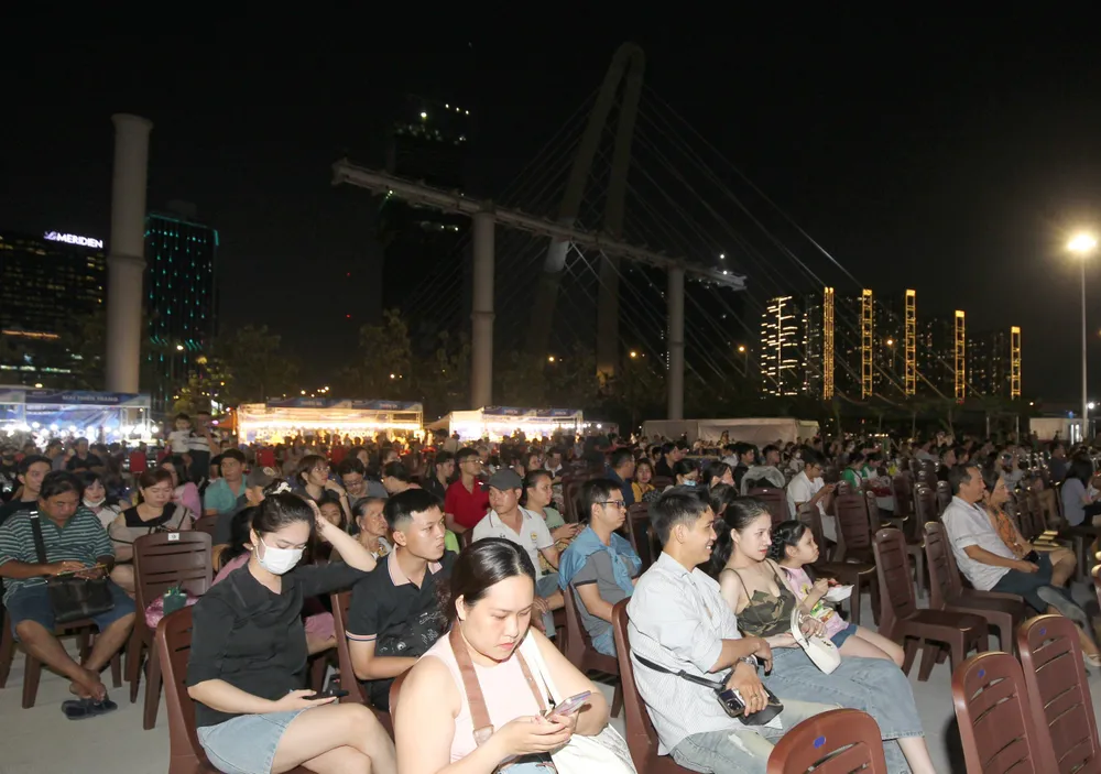 giao luu nghe si cinepark 8.jpg