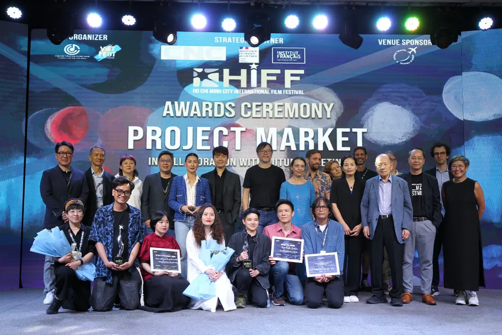 trao giai cho du an 5.jpg