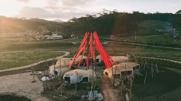 ly hai boi canh 22.jpg