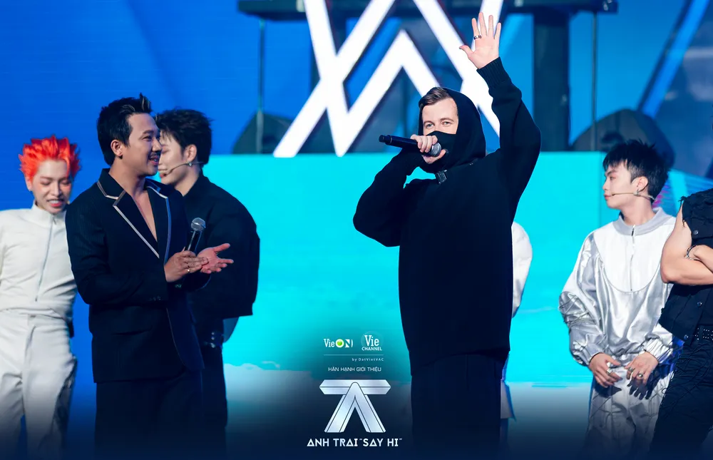 anh trai say hi ck 8.png