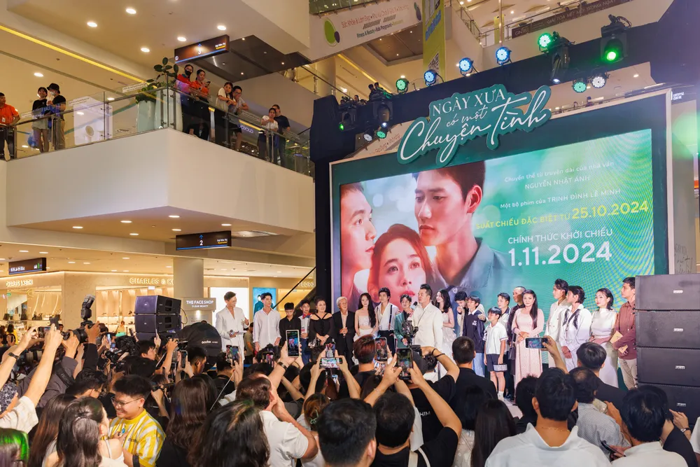 ra mat ngay xua chuyen tinh 2.jpg