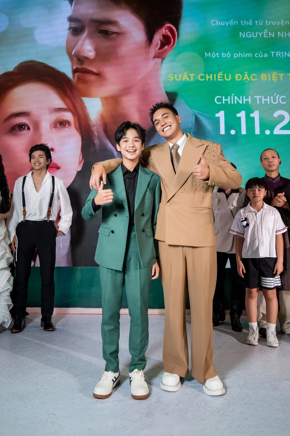 ra mat ngay xua chuyen tinh 6.jpg