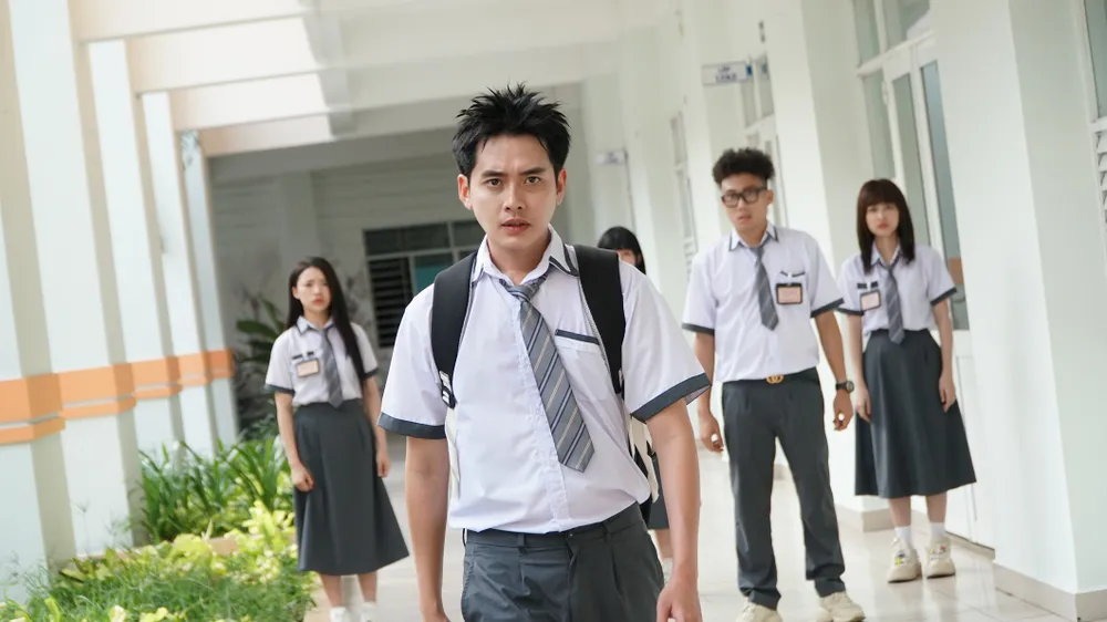 hoc duong noi loan 10 6.jpg