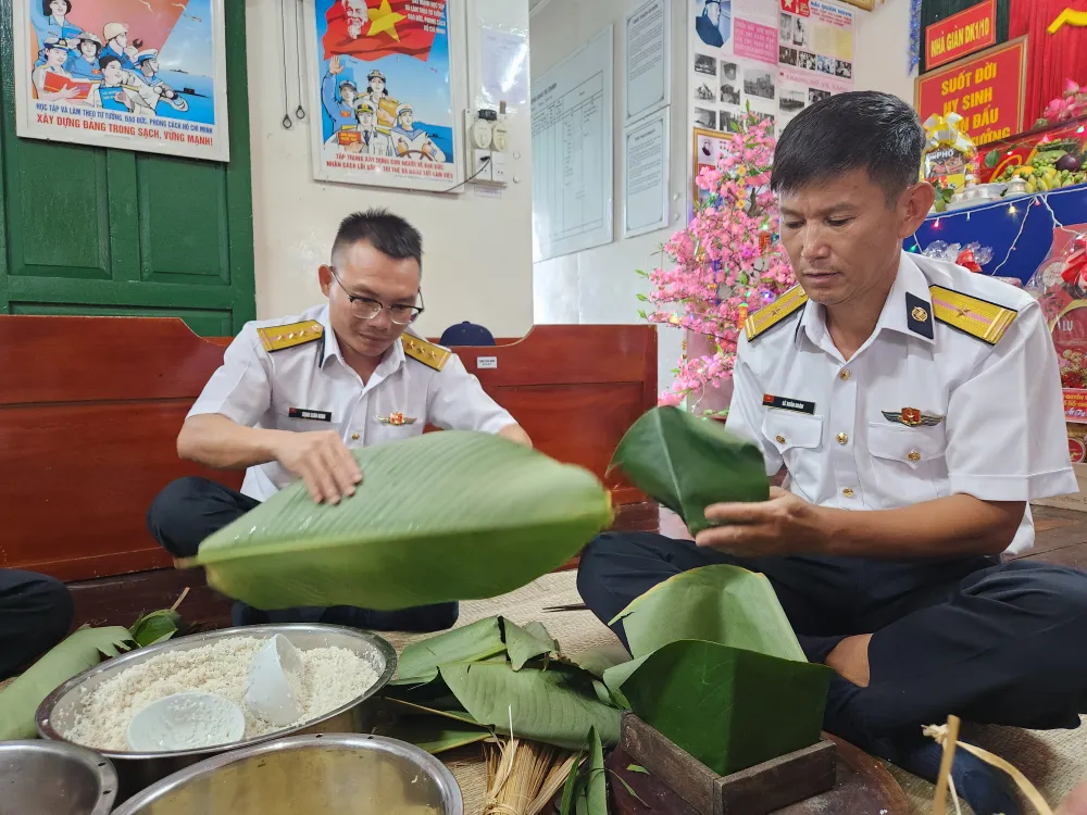 chuc tet nha gian DK1 (16).jpg