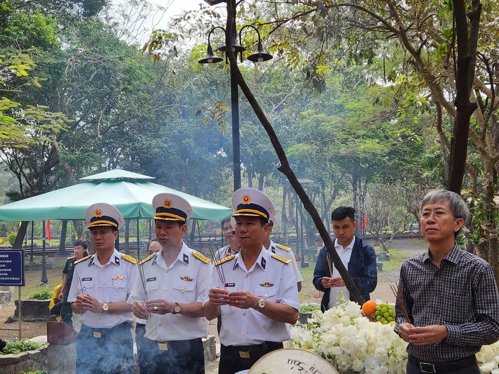 chuc tet nha gian DK1 (2).jpg