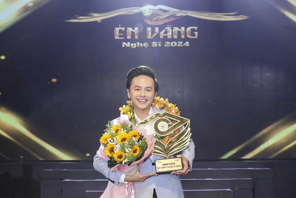 van anh en vang 5.jpg