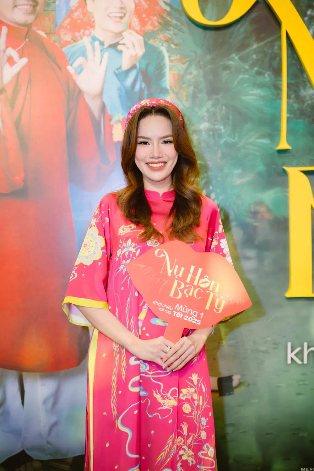 ra mat nu hon bac ty 1.jpg