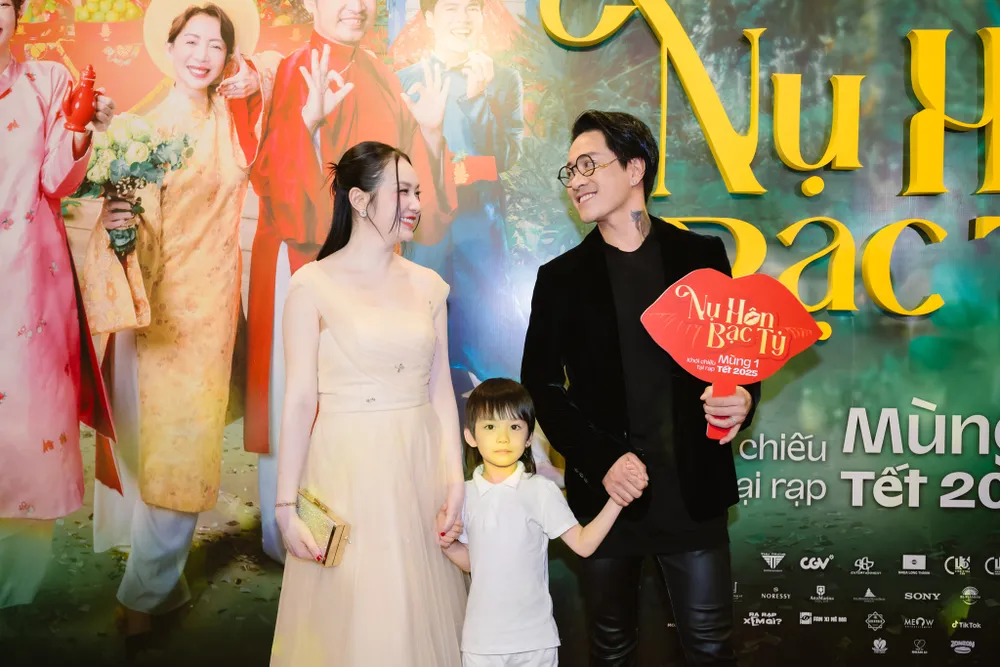 ra mat nu hon bac ty 16.jpg