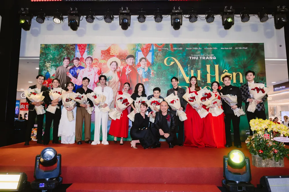 ra mat nu hon bac ty 2.jpg