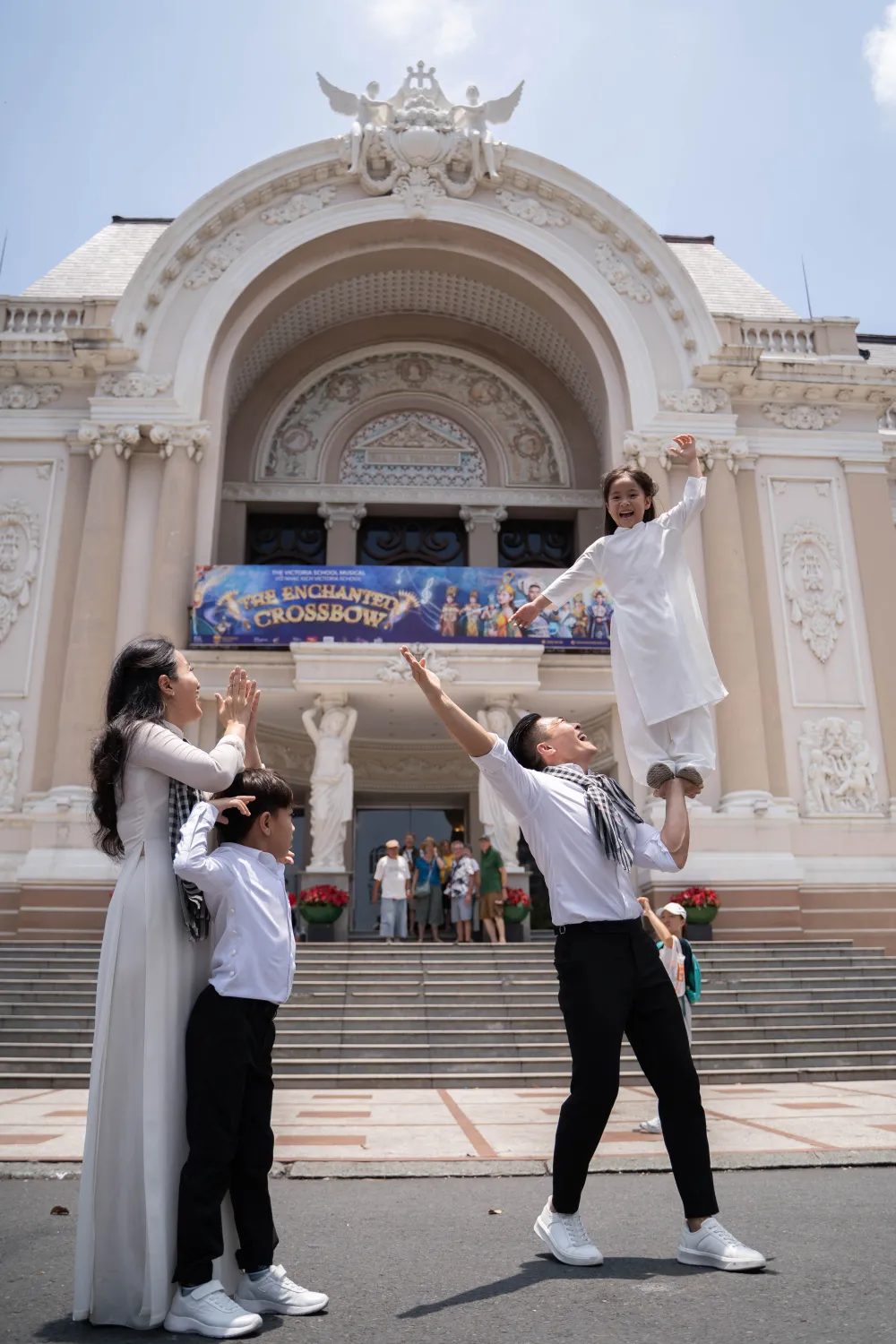 quoc co hong phuong 2.jpg