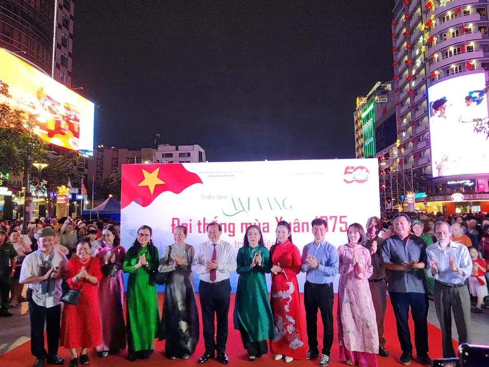 trien lam dien anh 9.jpg