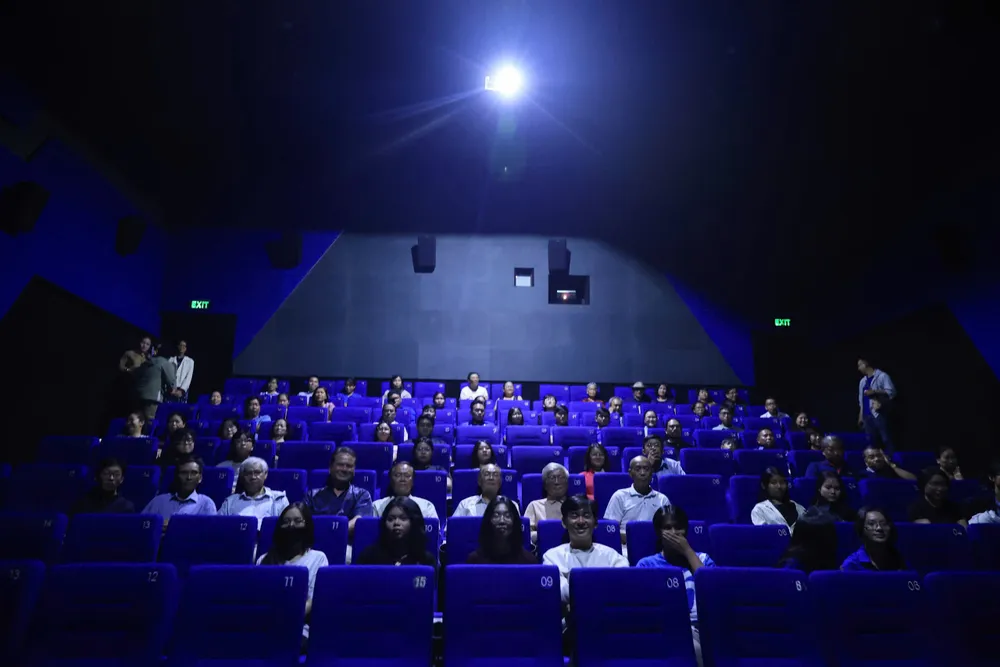 phim vuot song 1.jpg