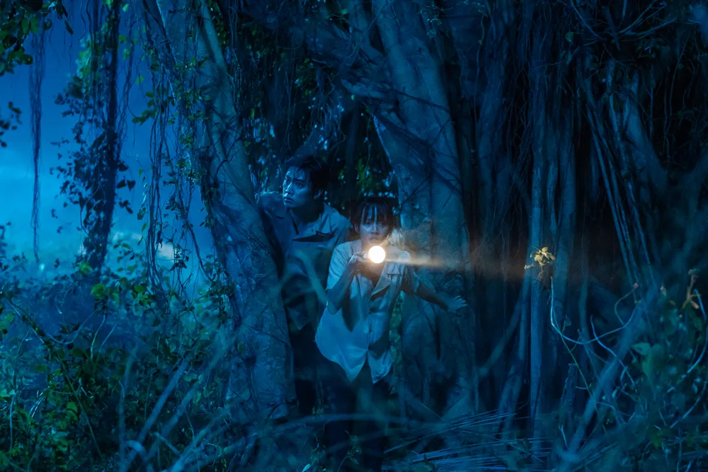 oanh linh giu cua 2.jpg