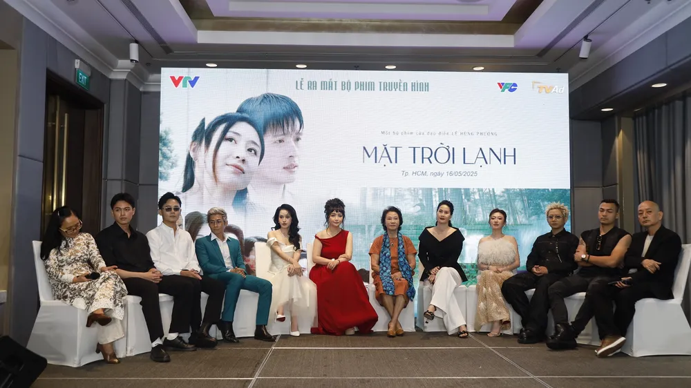 phim mat troi lanh 2.jpg