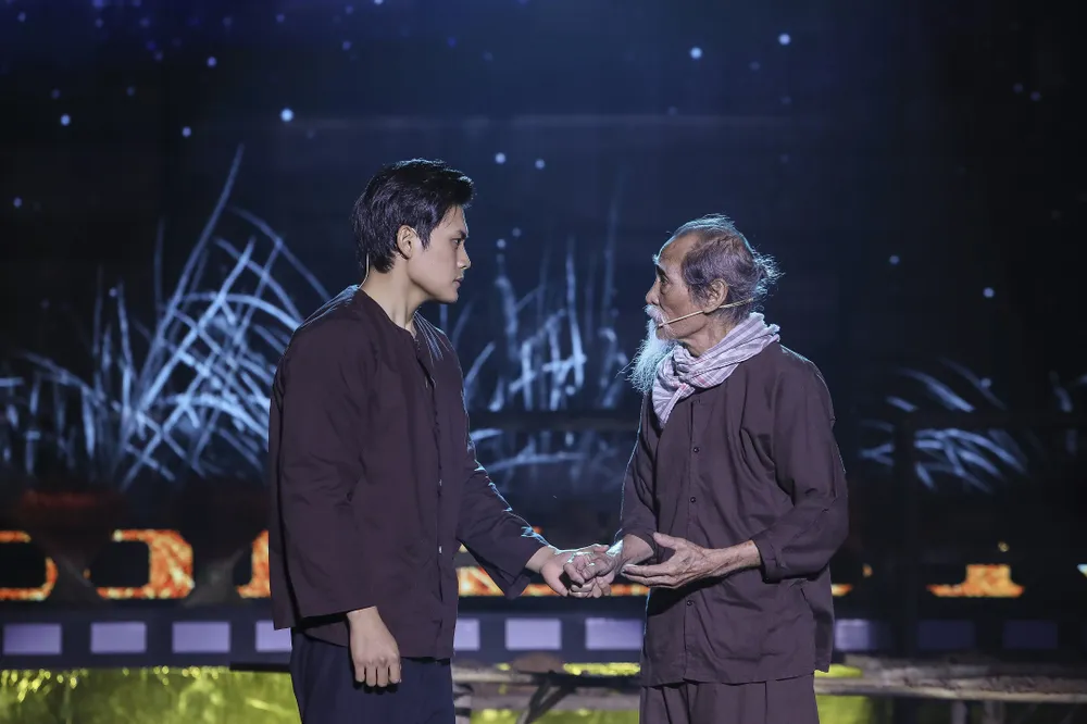 guong mat dien anh 2025 4.jpg