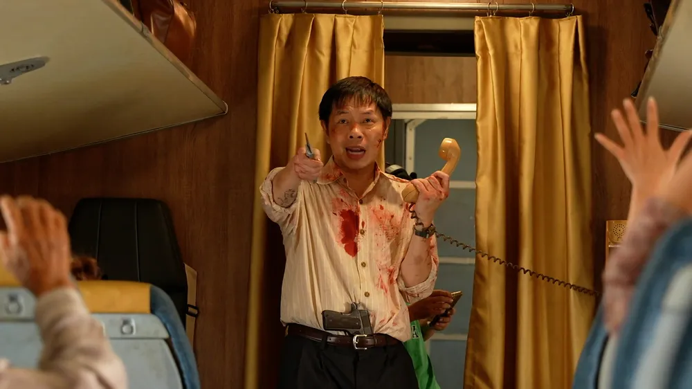 Thai hoa tu chien tren khong 2.jpg