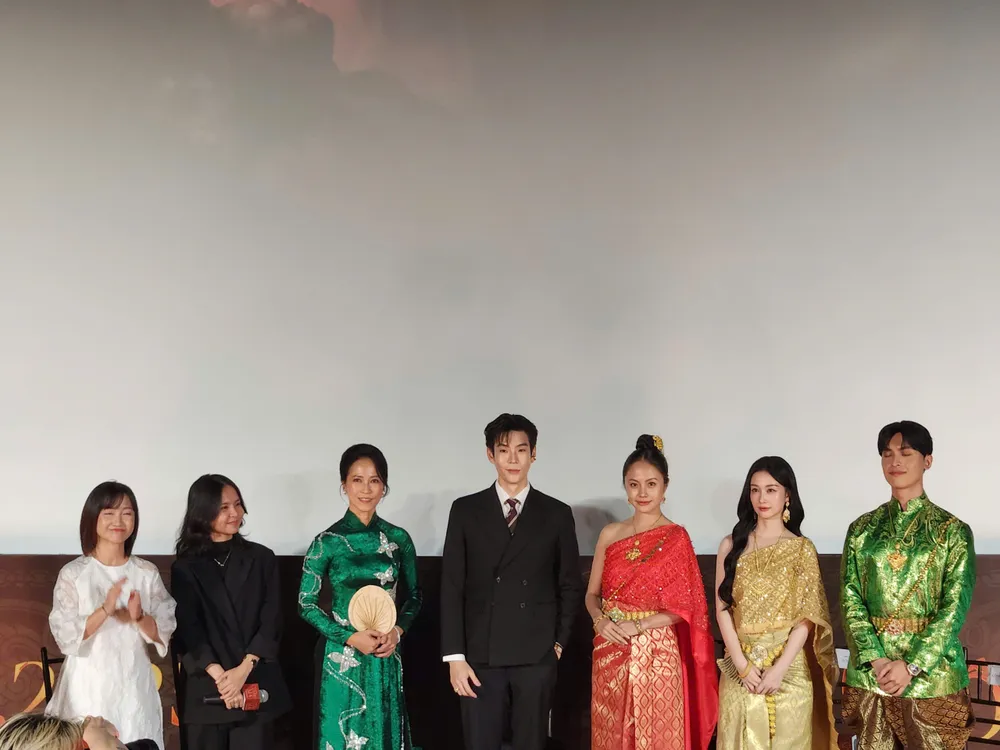 phim co dau ma 1.jpg