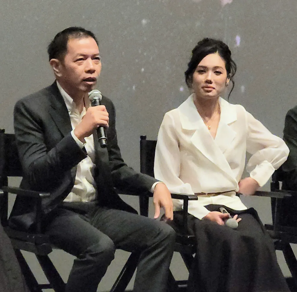 ra mat tu chien tren khong 1.jpg