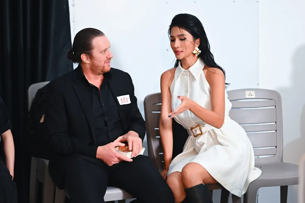 vuong mien mau 1.jpg