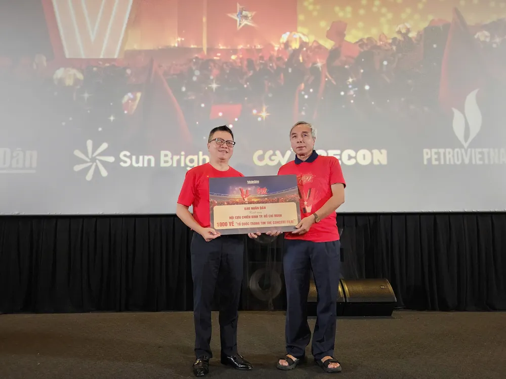 phim to quoc trong tim 4.jpg