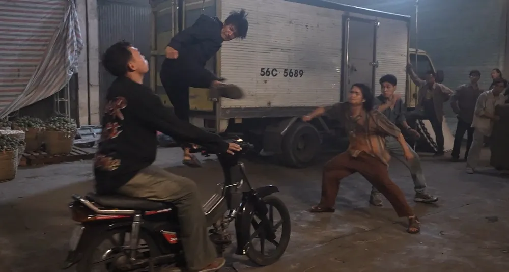 quang tuan truy tim long dien huong 4.jpg