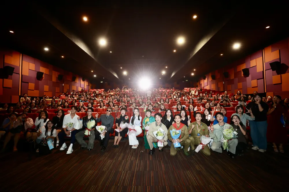 giao luu mua do 4.jpg