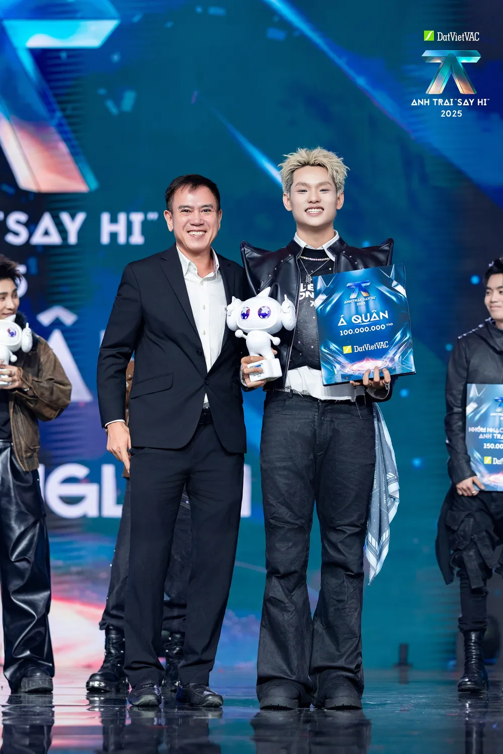 anh trai say hi 2025 2.jpg