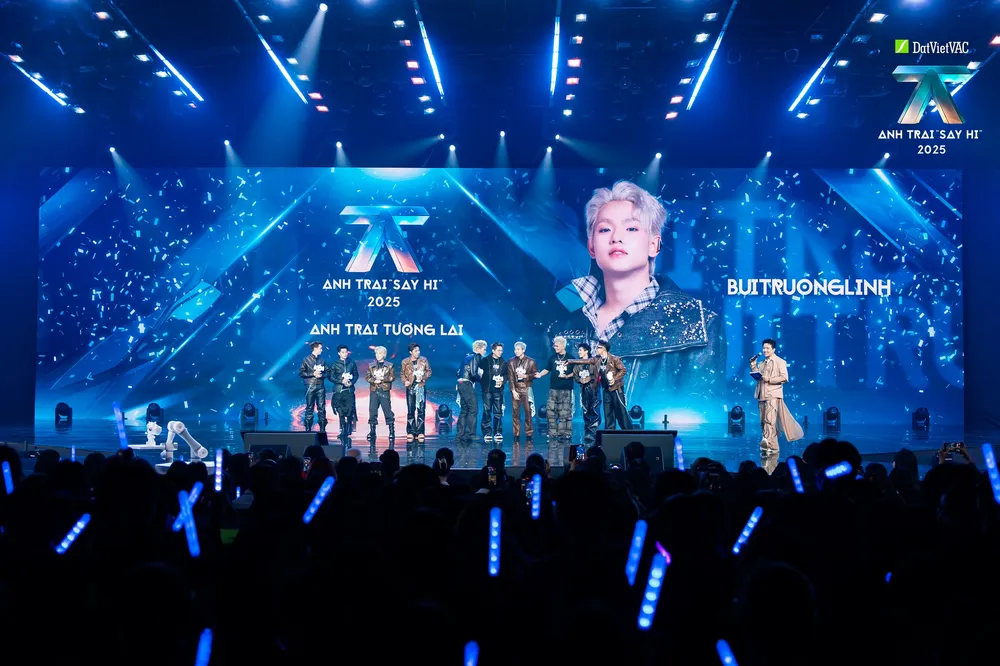 anh trai say hi 2025 3.jpg