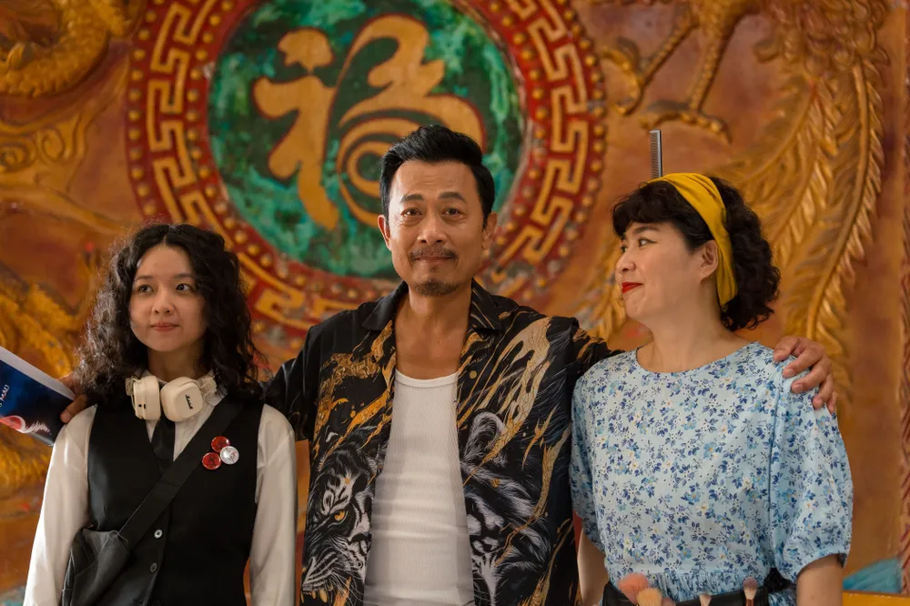 dai tiec trang mau 8 1.jpg