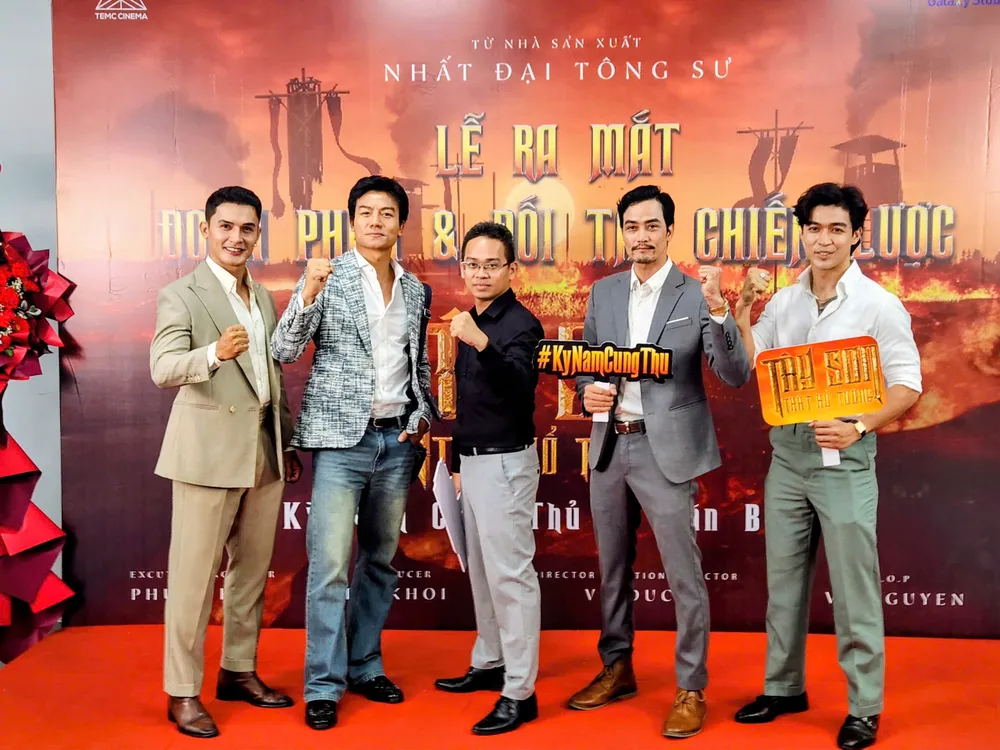 Tay son that ho tuong (4).jpg