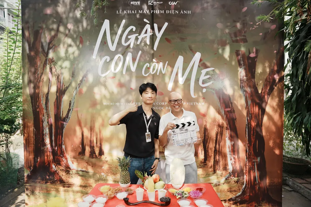 ngay con con me 2.JPG