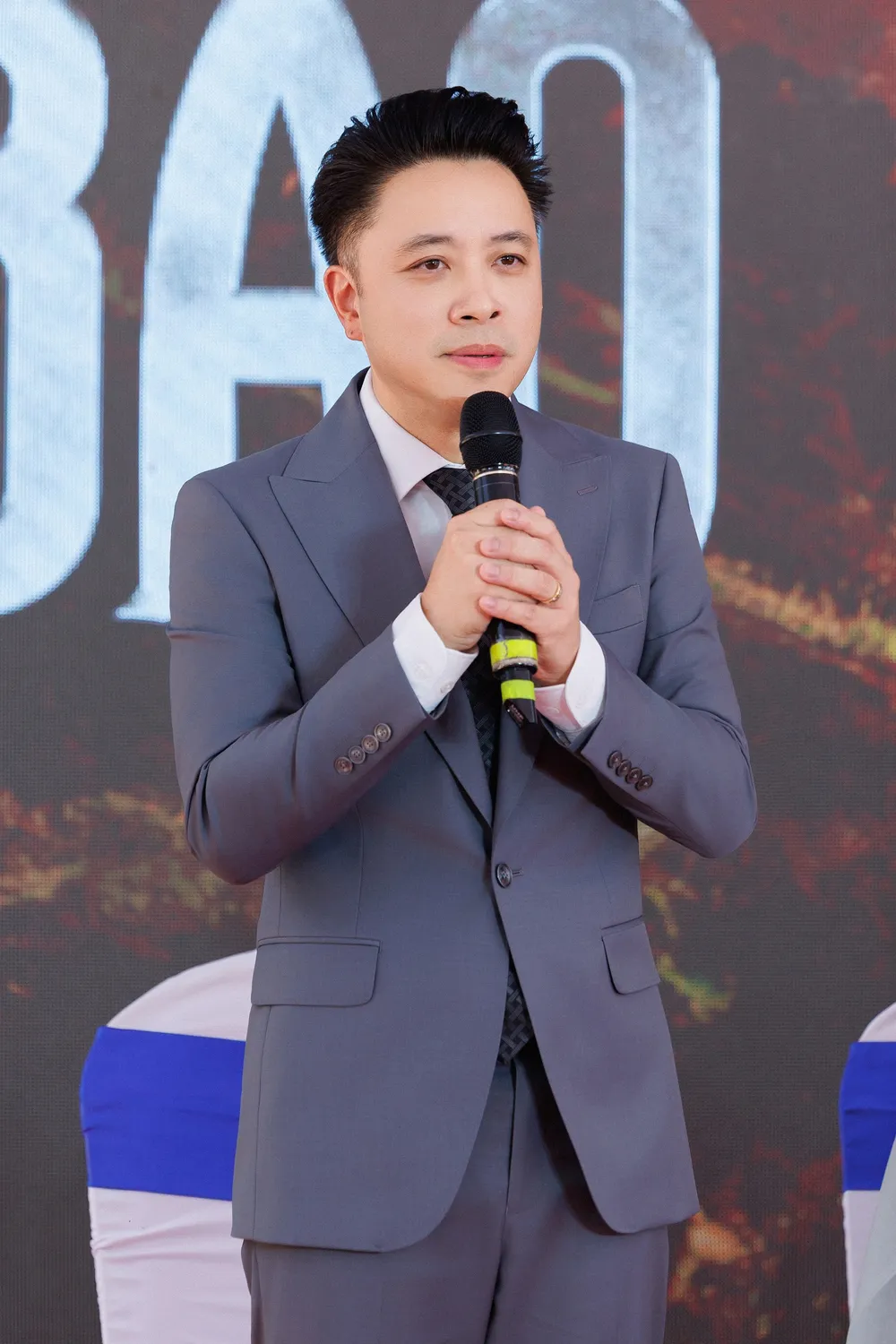 phim chien bao 2.jpg