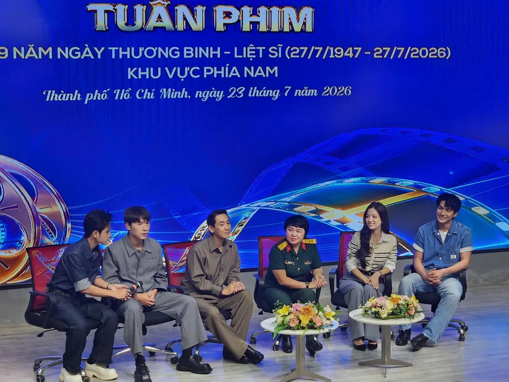 Chieu phim 27-7 (2).jpg