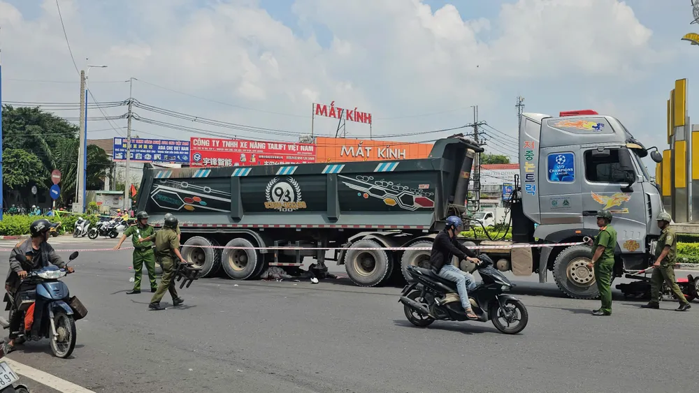 HIEN TRƯỜNG VỤ TAI NẠN (23-10).jpg