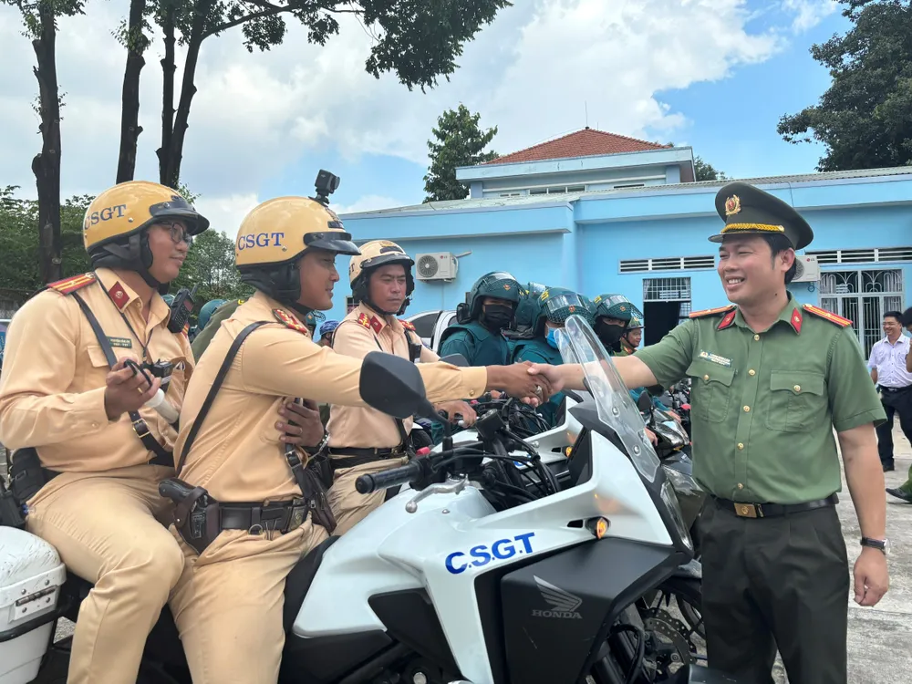 thiếu tá lương minh cảm .jpg