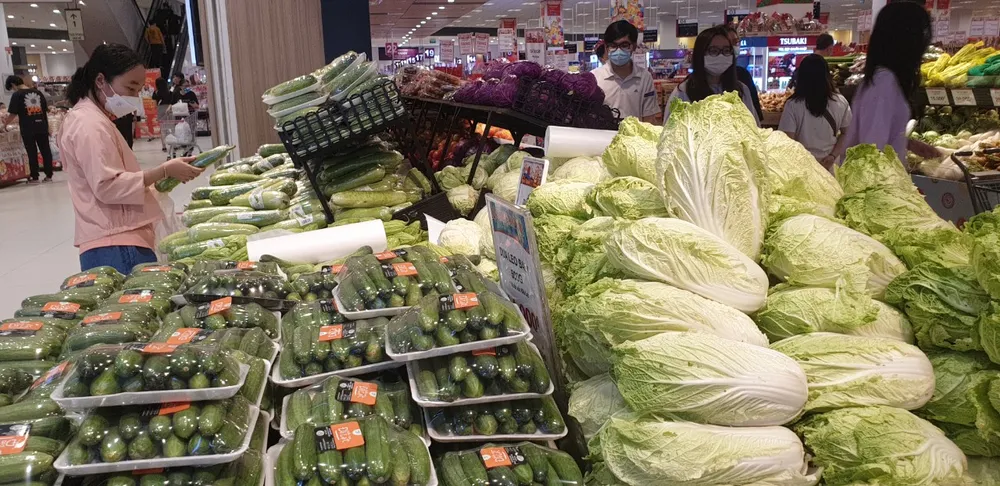 Hàng hóa nhập chợ nhiều, giá giảm nhẹ ảnh 2