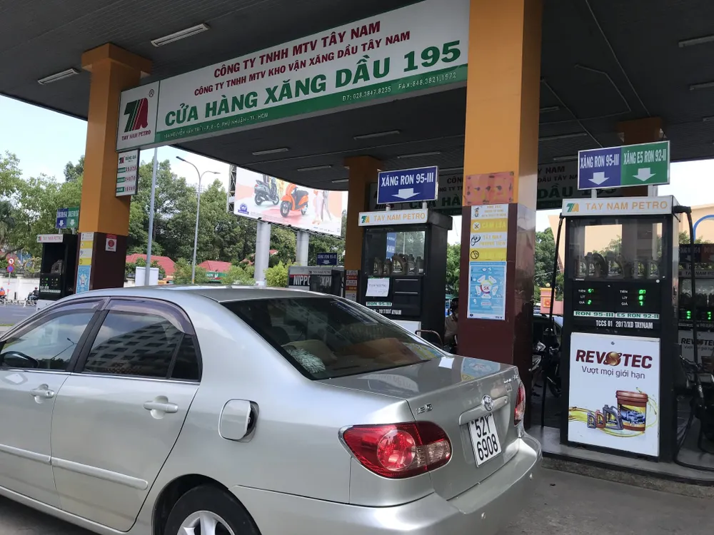 Không để đứt gãy nguồn cung xăng dầu  ​ ảnh 1