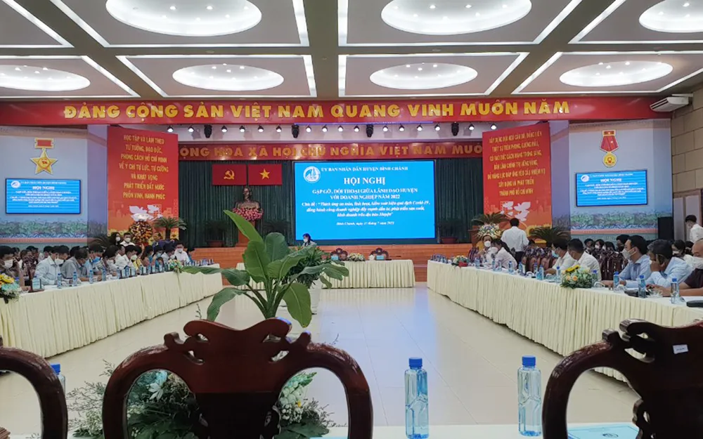 Quang cảnh hội  nghị