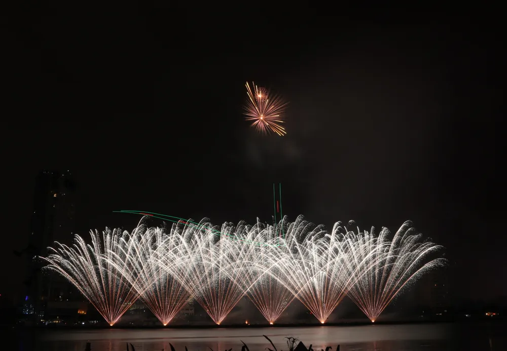 Khai mạc DIFF 2017: Rực sáng đêm pháo hoa ảnh 5