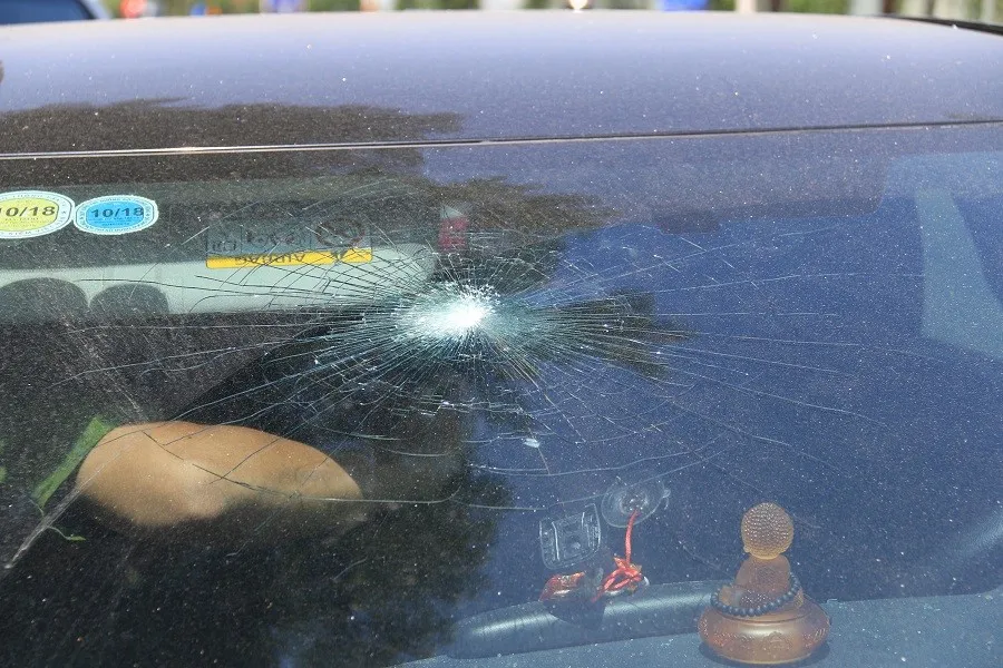 Đà Nẵng: Nhiều ô tô bị đập phá trong đêm ảnh 2