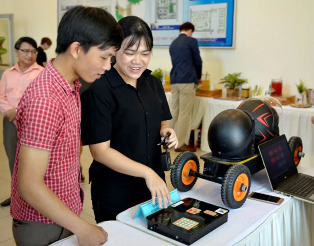 Không gian sáng chế đầu tiên của miền Trung đi vào hoạt động ảnh 3